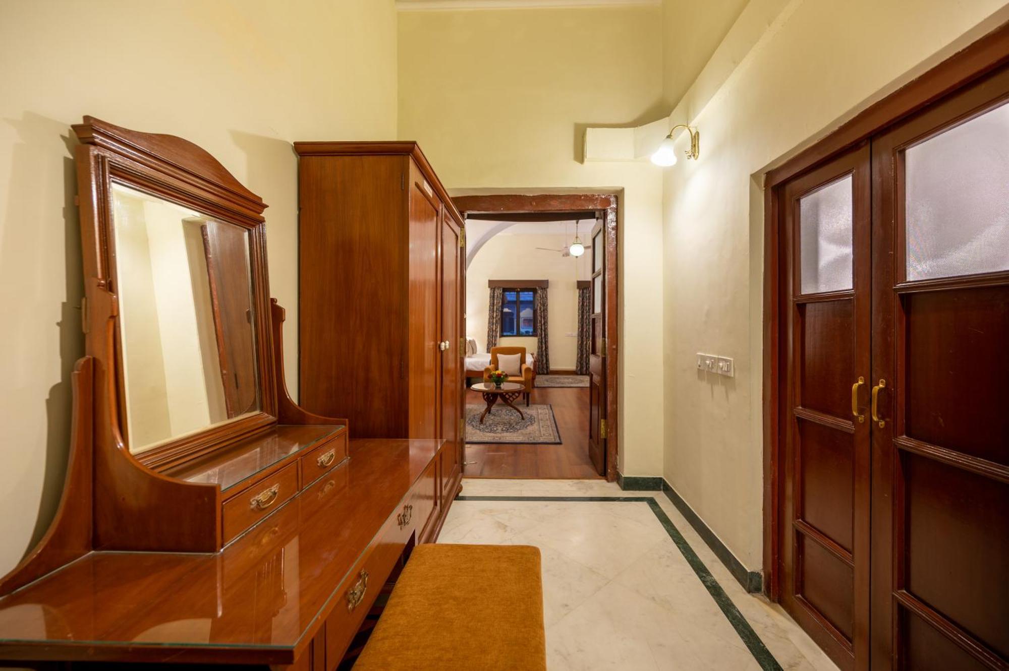 Umed Bhawan Palace, Kotah Exteriér fotografie