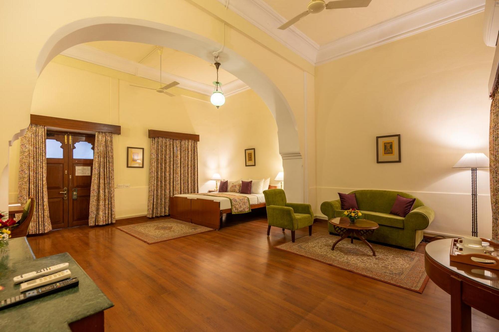 Umed Bhawan Palace, Kotah Exteriér fotografie