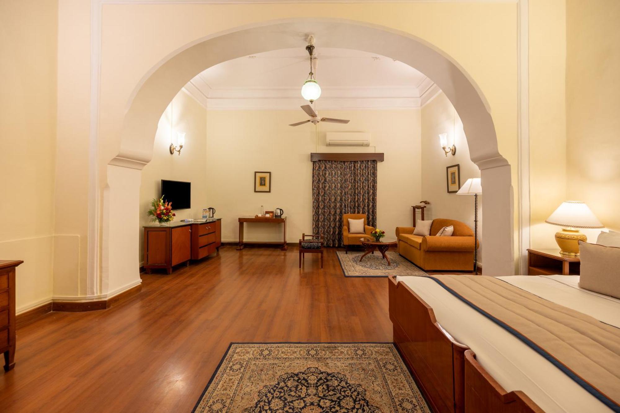 Umed Bhawan Palace, Kotah Exteriér fotografie