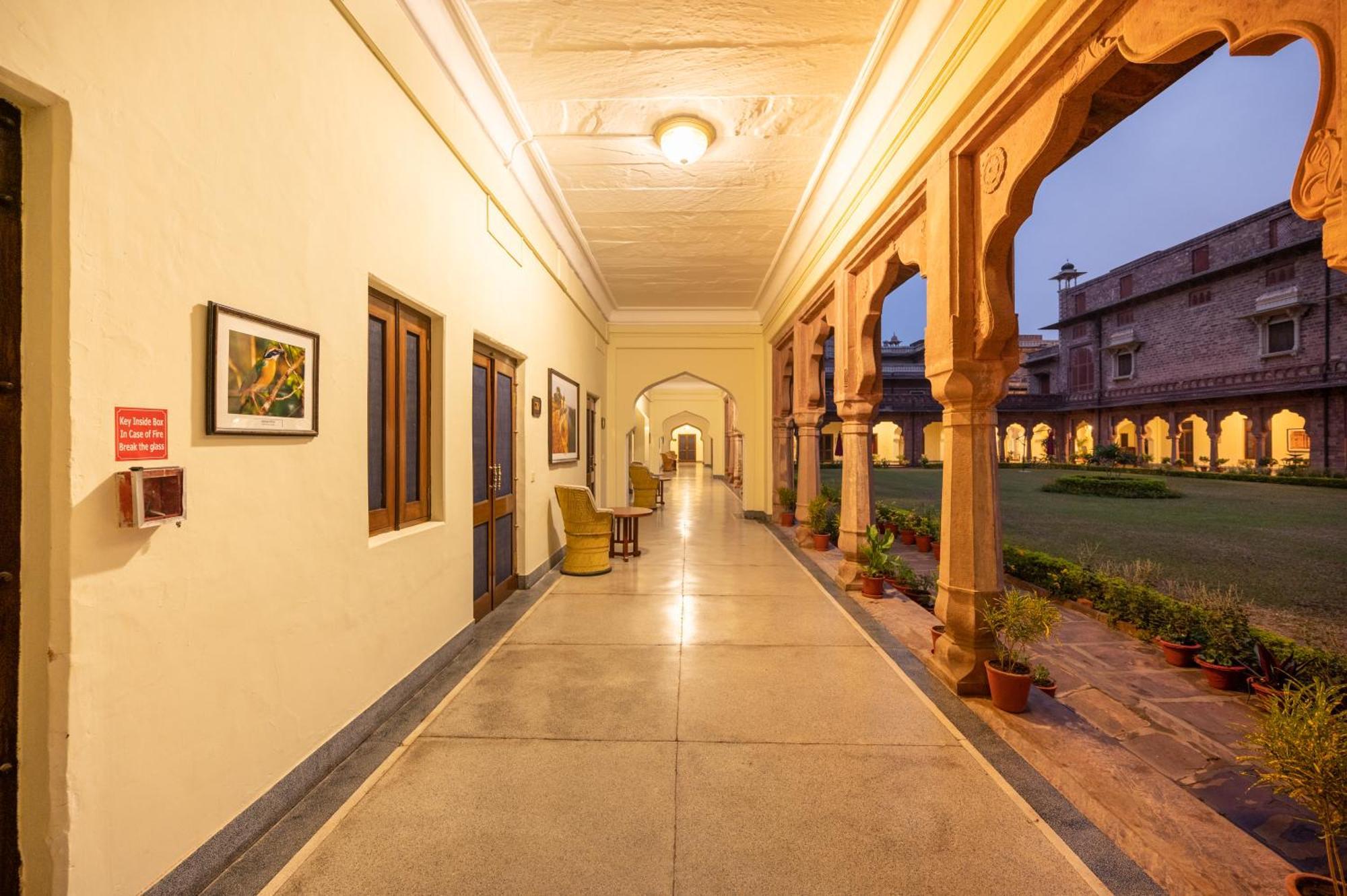 Umed Bhawan Palace, Kotah Exteriér fotografie